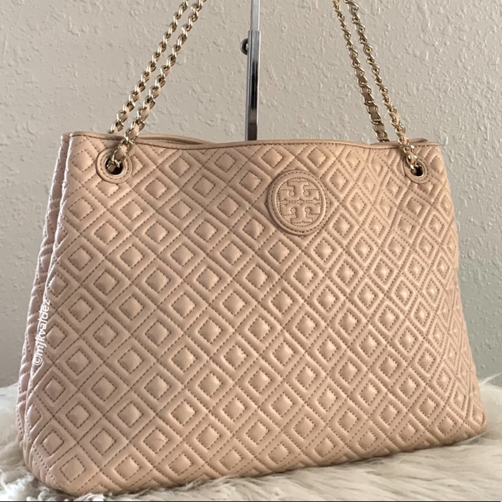 EUC✨TB Diamond Quilted Chain Tote